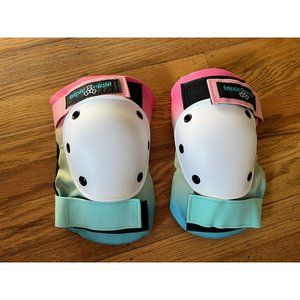 New Unused Triple 8 Saver Series Elbow Pads in Shaved Ice - Small